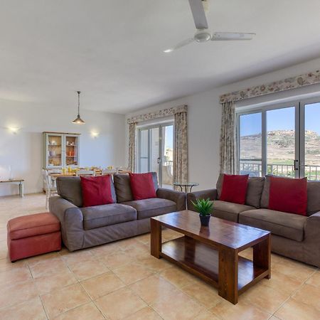 Ta Frenc Apartments Għasri Екстериор снимка