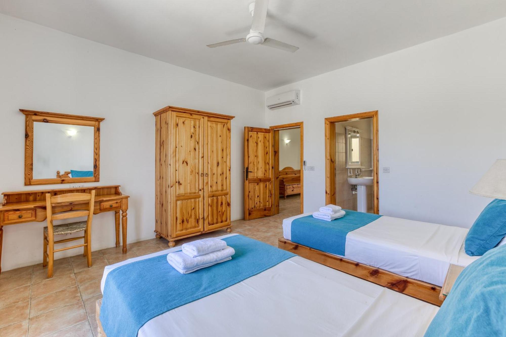 Ta Frenc Apartments Għasri Екстериор снимка