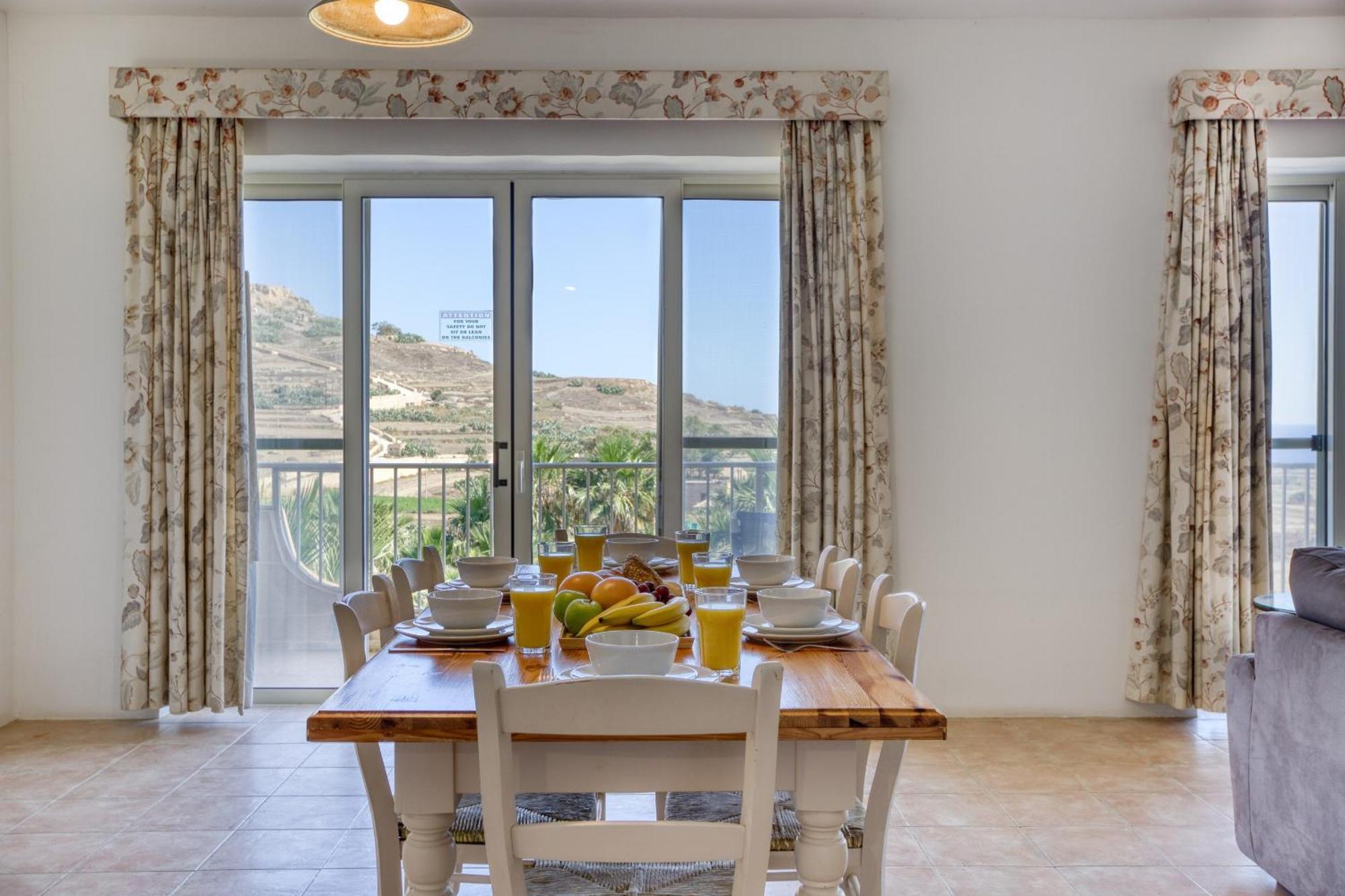 Ta Frenc Apartments Għasri Екстериор снимка