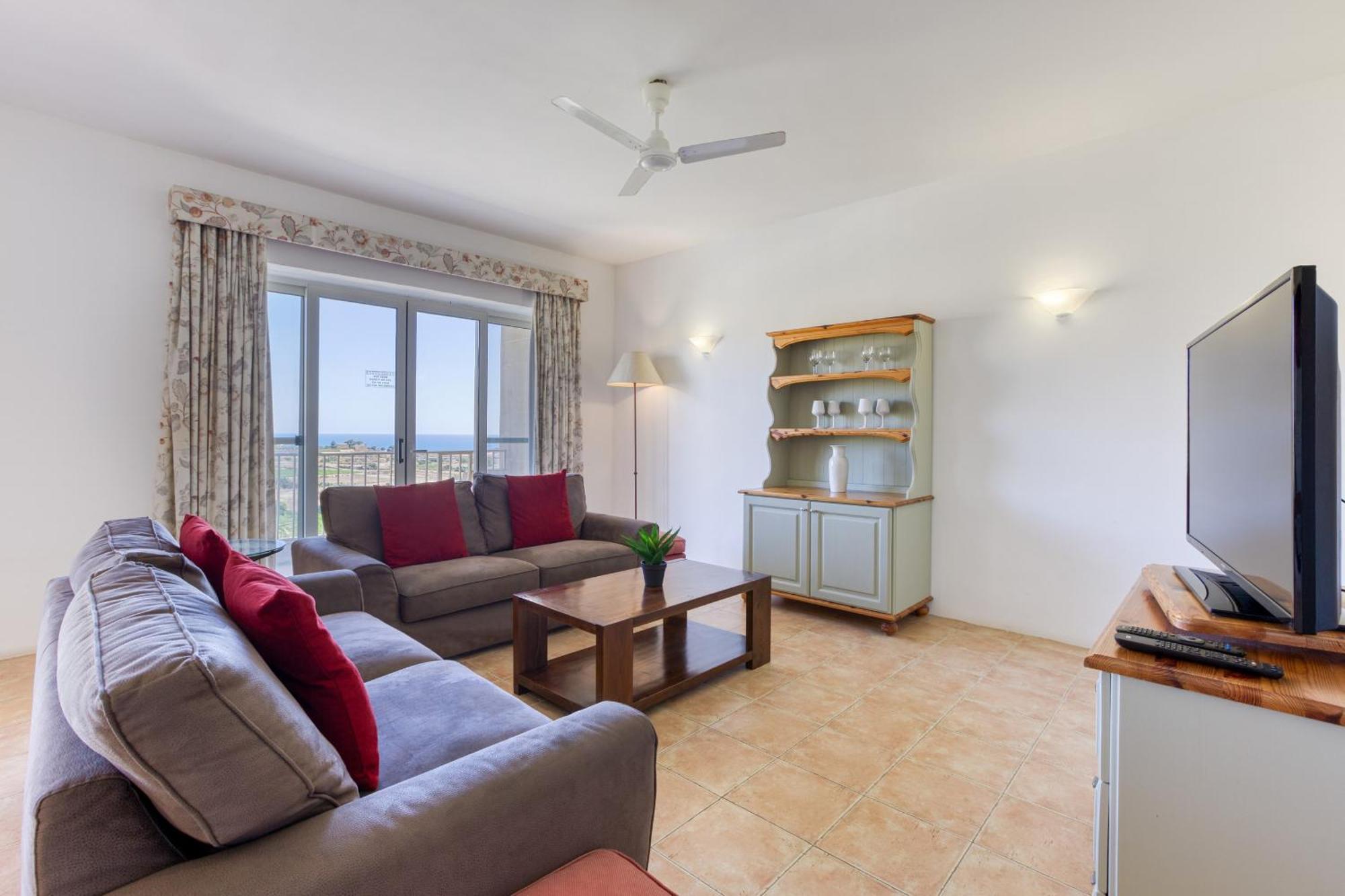 Ta Frenc Apartments Għasri Екстериор снимка