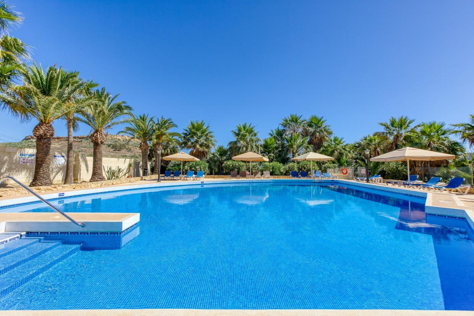 Ta Frenc Apartments Għasri Екстериор снимка